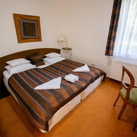 Bernadett Villa Apartman 3 Bük Exteriér fotografie