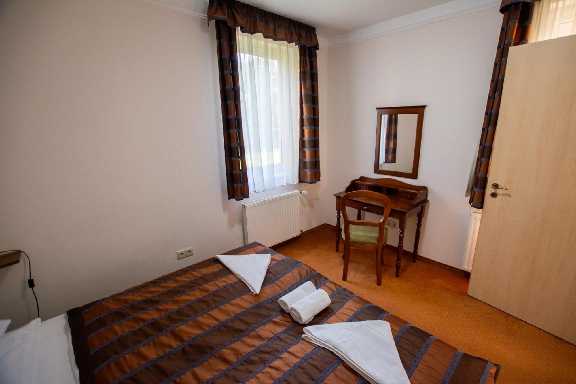 Bernadett Villa Apartman 3 Bük Exteriér fotografie